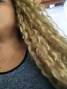 ELLA KELLY online show from 02/06/26, 12:23