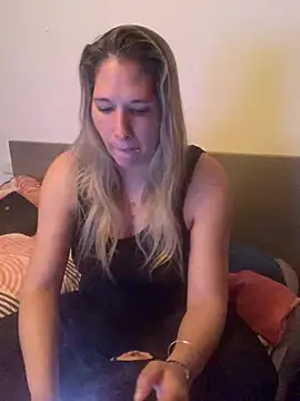 Chatonne69 online show from 03/22/25, 07:09