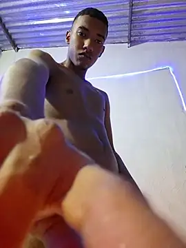 BOY HORNY2 online show from 05/08/26, 03:21