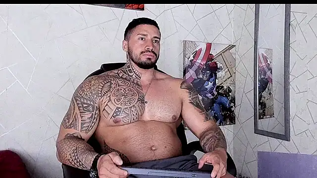 Cristian Walker online show from 10/08/25, 01:01