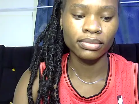 Snapshot of sweetblackbeauty001 chatting on 09/27/25, 06:58 sweetblackbeauty001 online show from 09/27/25, 06:58