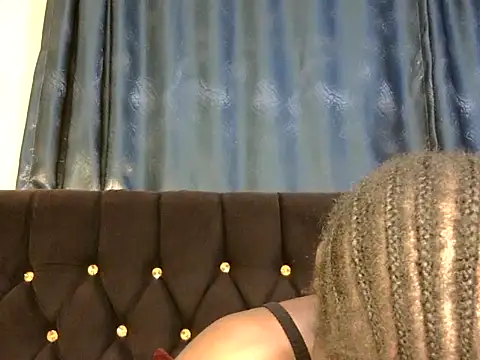 sweetblackbeauty001 online show from 12/22/25, 12:44