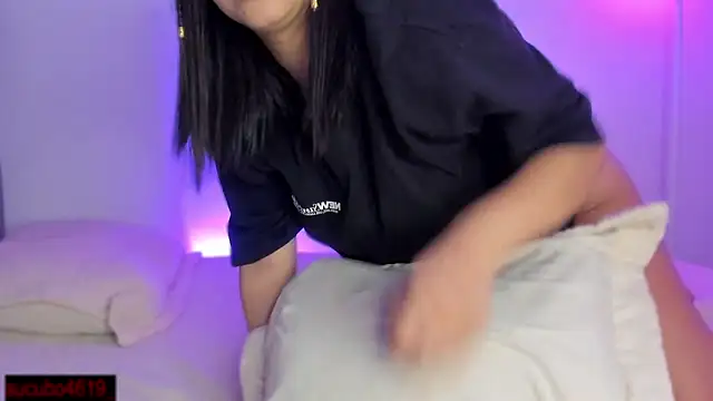 MelodyAdamss online show from 11/09/25, 02:15