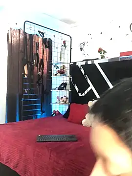 Snapshot of 1lovelygirls chatting on 11/29/25, 12:05 1lovelygirls online show from 11/29/25, 12:05