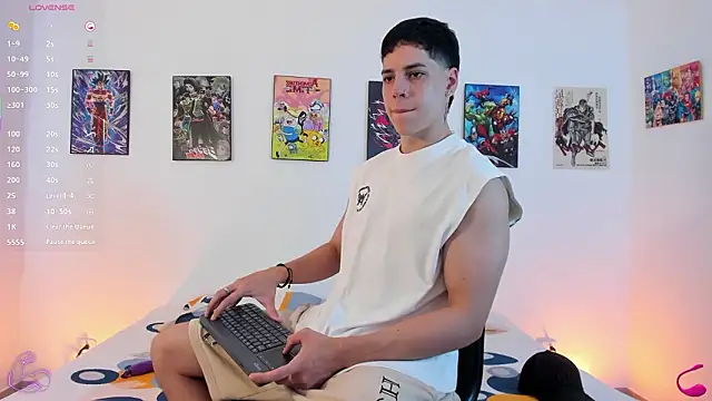 jonathanjoestar  online show from 03/14/26, 09:43