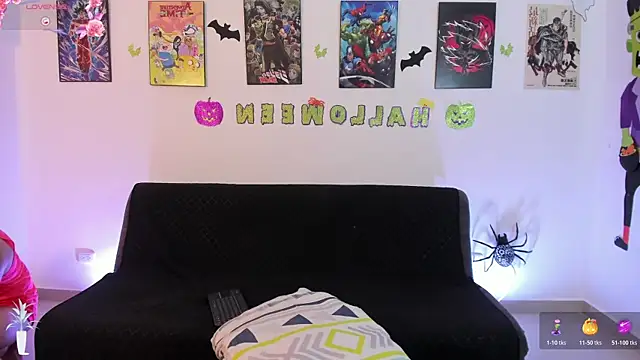 jonathanjoestar  online show from 10/21/25, 09:03