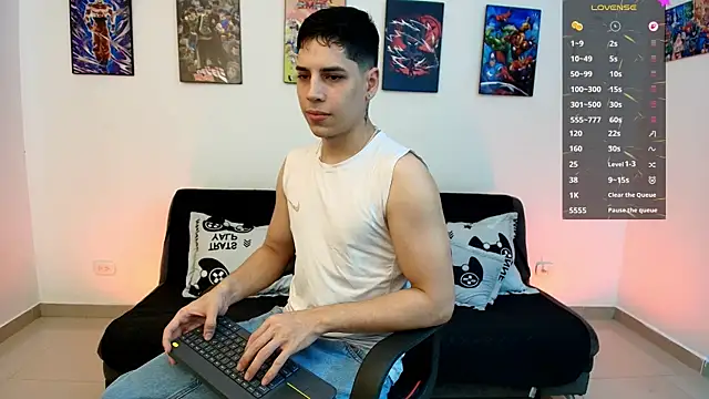 jonathanjoestar  online show from 05/28/26, 09:54