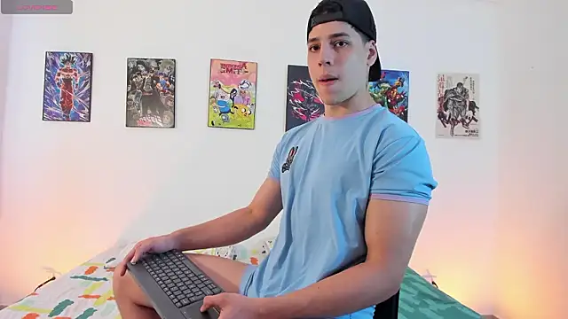 jonathanjoestar  online show from 03/24/26, 09:04