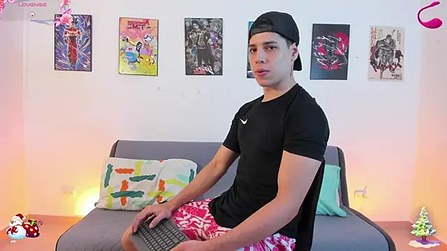 jonathanjoestar  online show from 11/28/25, 09:59