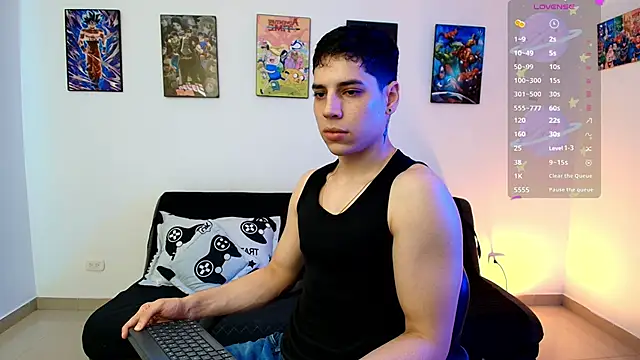 jonathanjoestar  online show from 05/20/26, 09:56