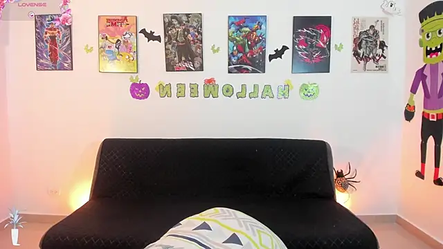 Snapshot of jonathanjoestar_ chatting on 10/14/25, 09:25 jonathanjoestar online show from 10/14/25, 09:25