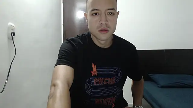 dimitriquiet05 online show from 01/05/25, 02:17