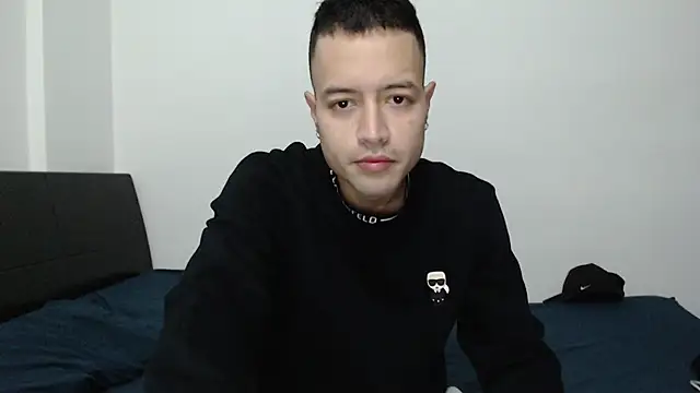 dimitriquiet05 online show from 01/04/25, 06:09