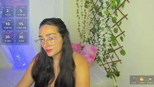 Snapshot of zara41 chatting on 06/12/26, 05:00 zara41 online show from 06/12/26, 05:00