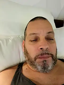 Just2much online show from 12/18/25, 02:49