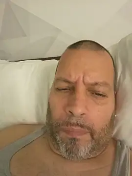 Snapshot of Just2much chatting on 03/19/26, 01:11 Just2much online show from 03/19/26, 01:11