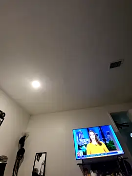 Just2much online show from 10/20/25, 12:06