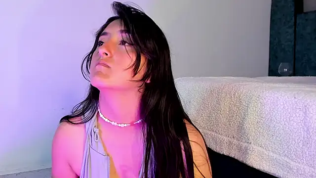 Kathia Morelli online show from 03/17/25, 12:57