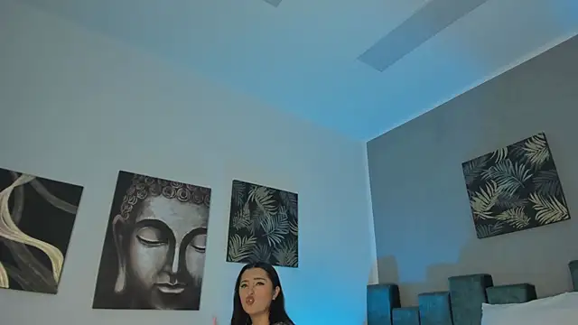 Snapshot of Kathia_Morelli chatting on 05/28/26, 11:38 Kathia Morelli online show from 05/28/26, 11:38