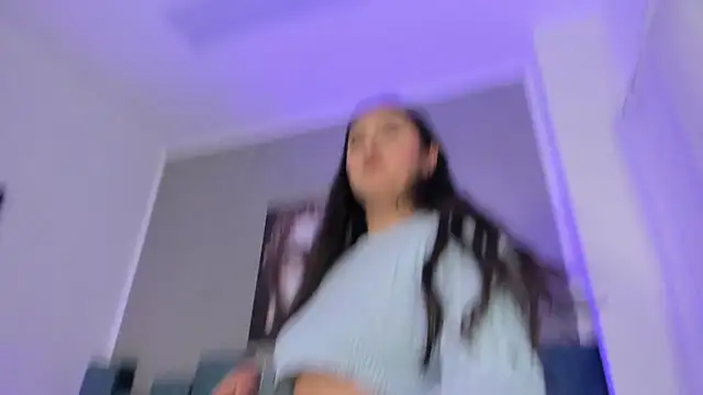 Kathia Morelli online show from 12/19/25, 12:07