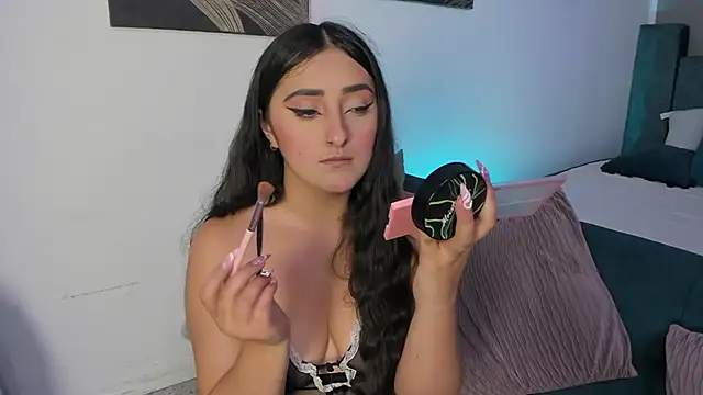 Kathia Morelli online show from 11/21/25, 11:53