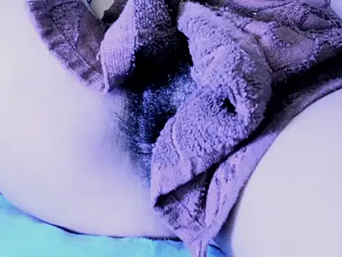 kuromi69 online show from 02/10/26, 05:28