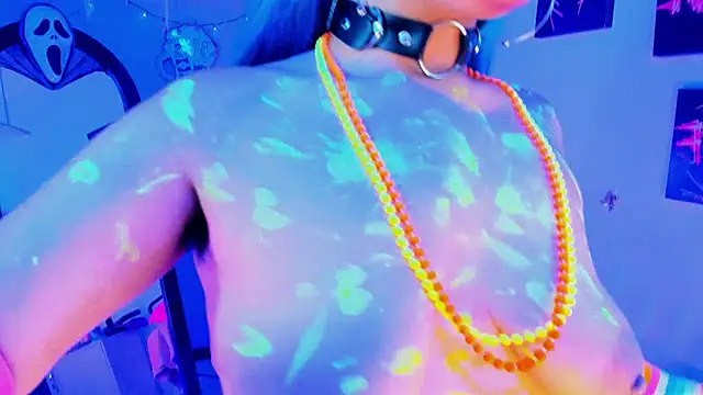 kuromi69 online show from 04/01/26, 08:48