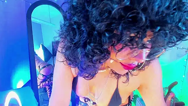 kuromi69 online show from 01/14/26, 07:45