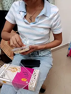 Snapshot of Angel_Anamika chatting on 09/08/25, 05:45 Angel Anamika online show from 09/08/25, 05:45