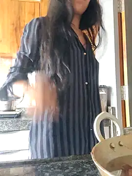 Angel Anamika online show from 04/13/26, 11:25