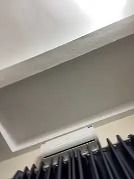 Louis Baby online show from 03/03/25, 04:26