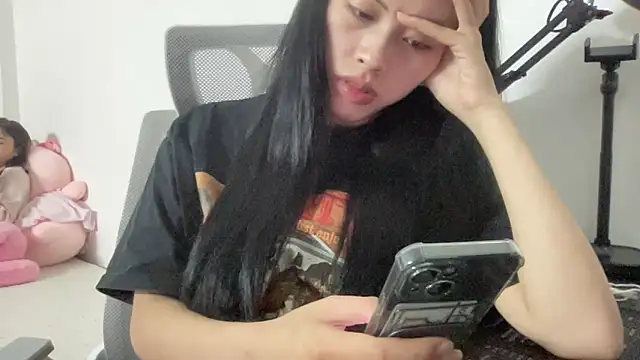 Louis Baby online show from 12/05/25, 08:24