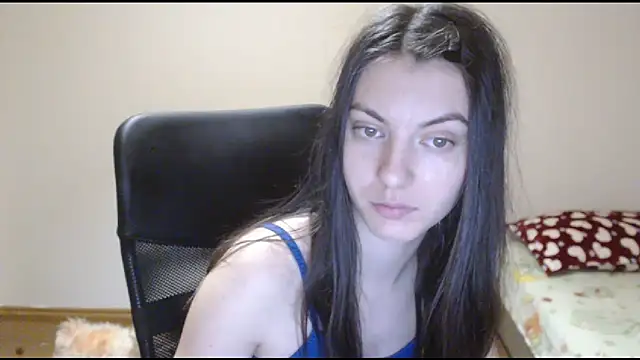 CuteJollie4U online show from 01/01/25, 06:59