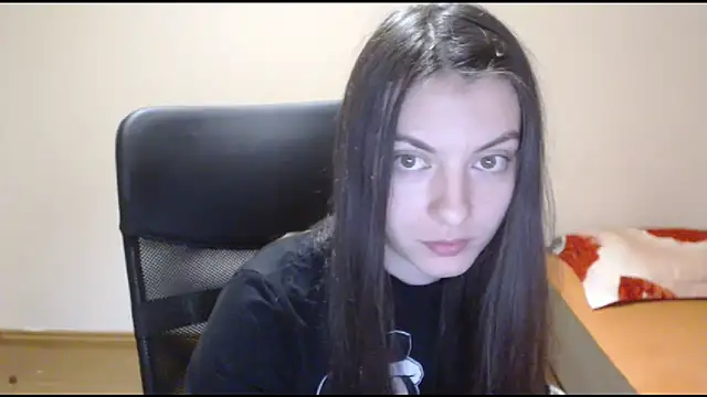 CuteJollie4U online show from 12/18/24, 04:49