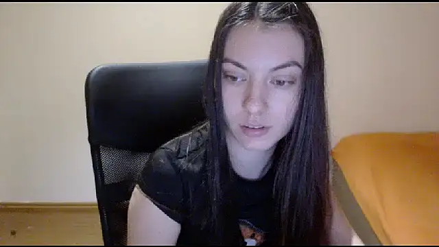 CuteJollie4U online show from 12/21/24, 04:57