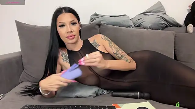 FoxyZen online show from 10/08/25, 03:57