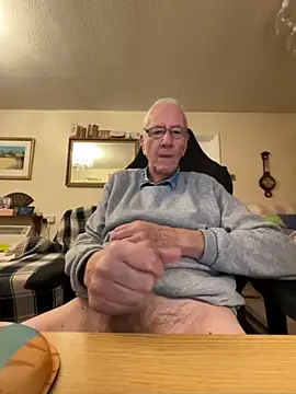 cutaboverest online show from 11/28/25, 05:13