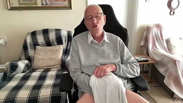 cutaboverest online show from 06/07/26, 03:06