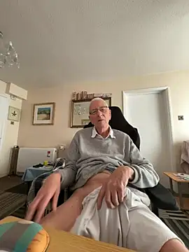 cutaboverest online show from 02/08/26, 04:05