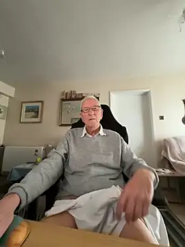 cutaboverest online show from 02/04/26, 04:02