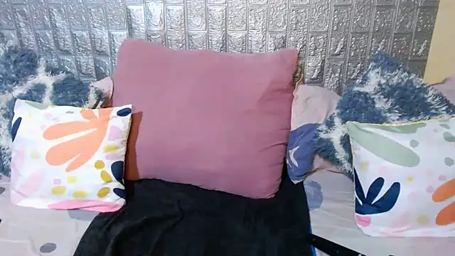 Foxy African online show from 11/03/25, 02:39