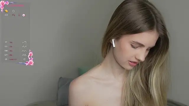 Fluffy-Angel online show from 01/11/26, 09:27