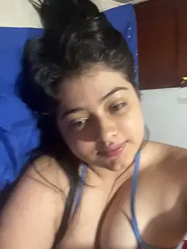 Stephania 18 online show from 02/17/25, 03:58