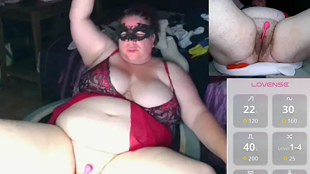 Snapshot of BBW-Ginger chatting on 07/19/26, 10:17 BBW-Ginger online show from 07/19/26, 10:17