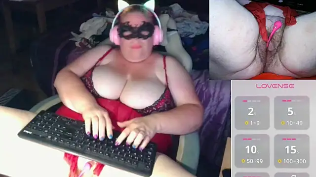 Snapshot of BBW-Ginger chatting on 05/29/26, 10:05 BBW-Ginger online show from 05/29/26, 10:05