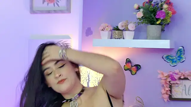 ChloeRem online show from 11/06/25, 11:53