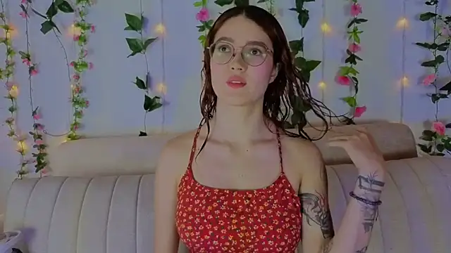 MiaWinx online show from 11/20/25, 09:04