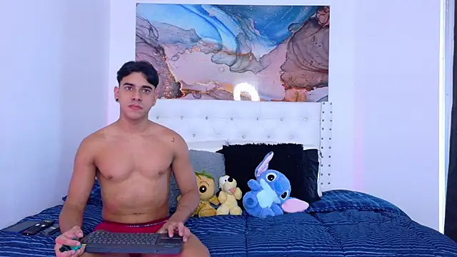 Mackenzzie 777  online show from 12/03/25, 11:42