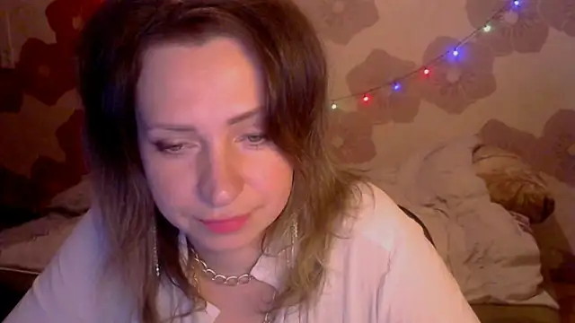 Queen Daenerys online show from 11/11/25, 07:30