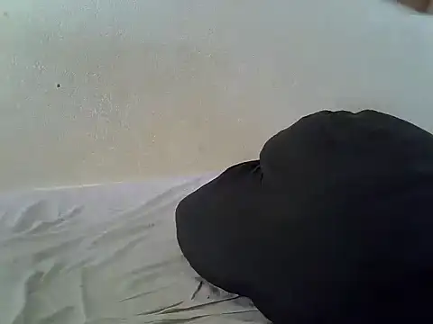 SpicyPetite online show from 12/18/25, 07:24